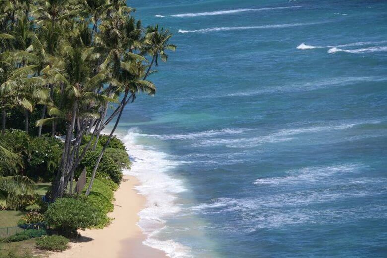 Honolulu beach