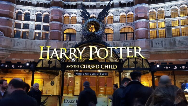 People entering Palace Theater to see Harry Potter and the Cursed Child show