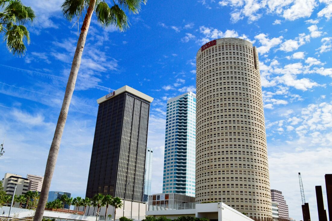 Beautiful daytime view of a historic white and black concrete building in downtown Tampa.